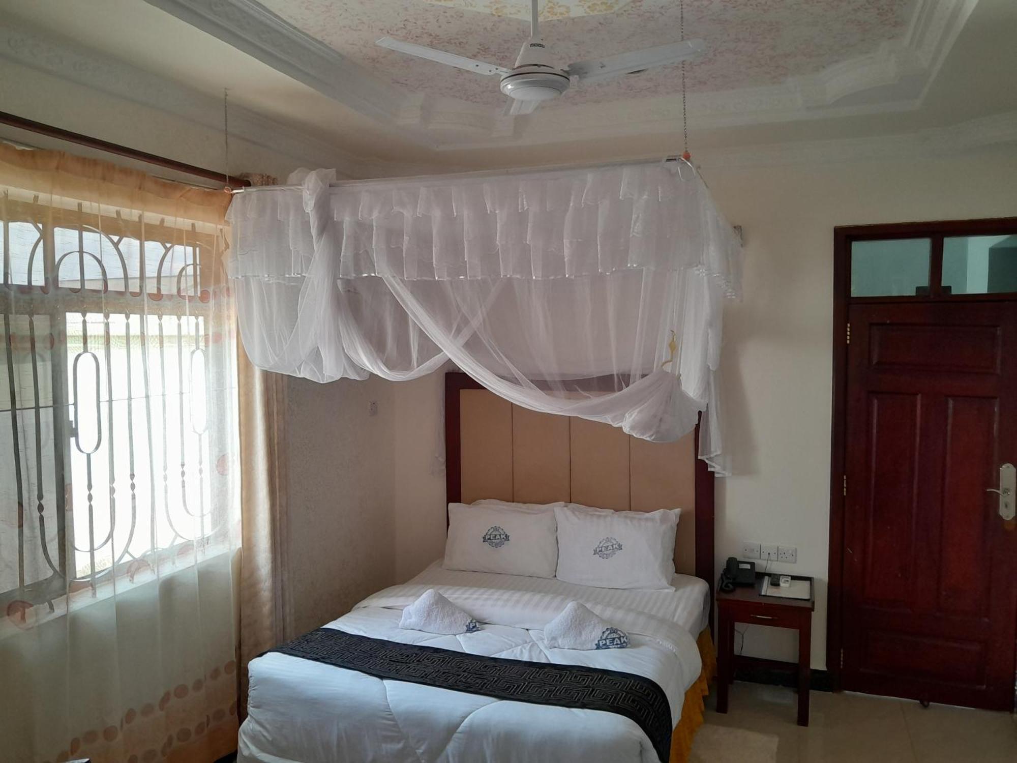 Morogoro Kibo Peak Palace Hotel מראה חיצוני תמונה