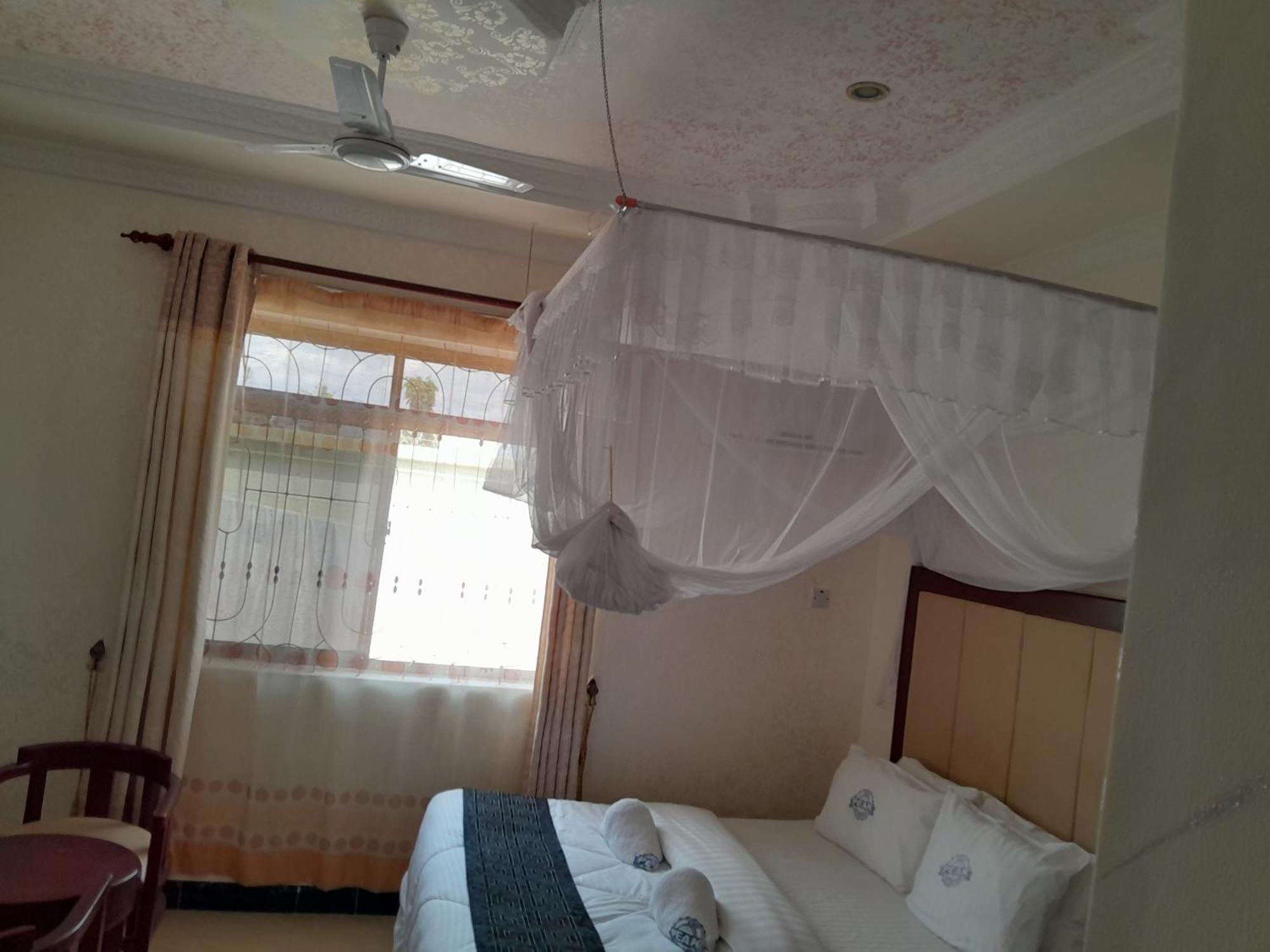 Morogoro Kibo Peak Palace Hotel מראה חיצוני תמונה