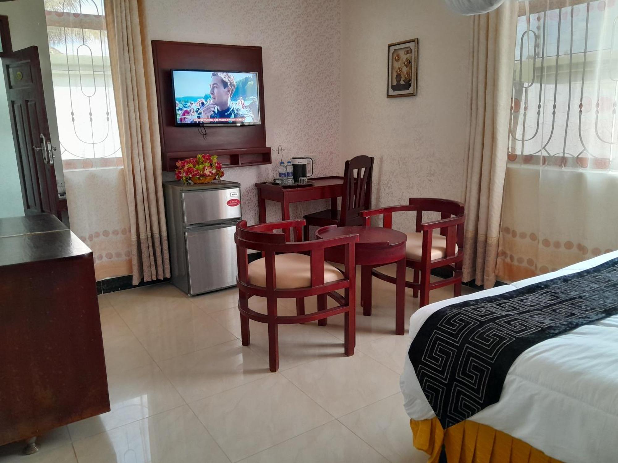 Morogoro Kibo Peak Palace Hotel מראה חיצוני תמונה